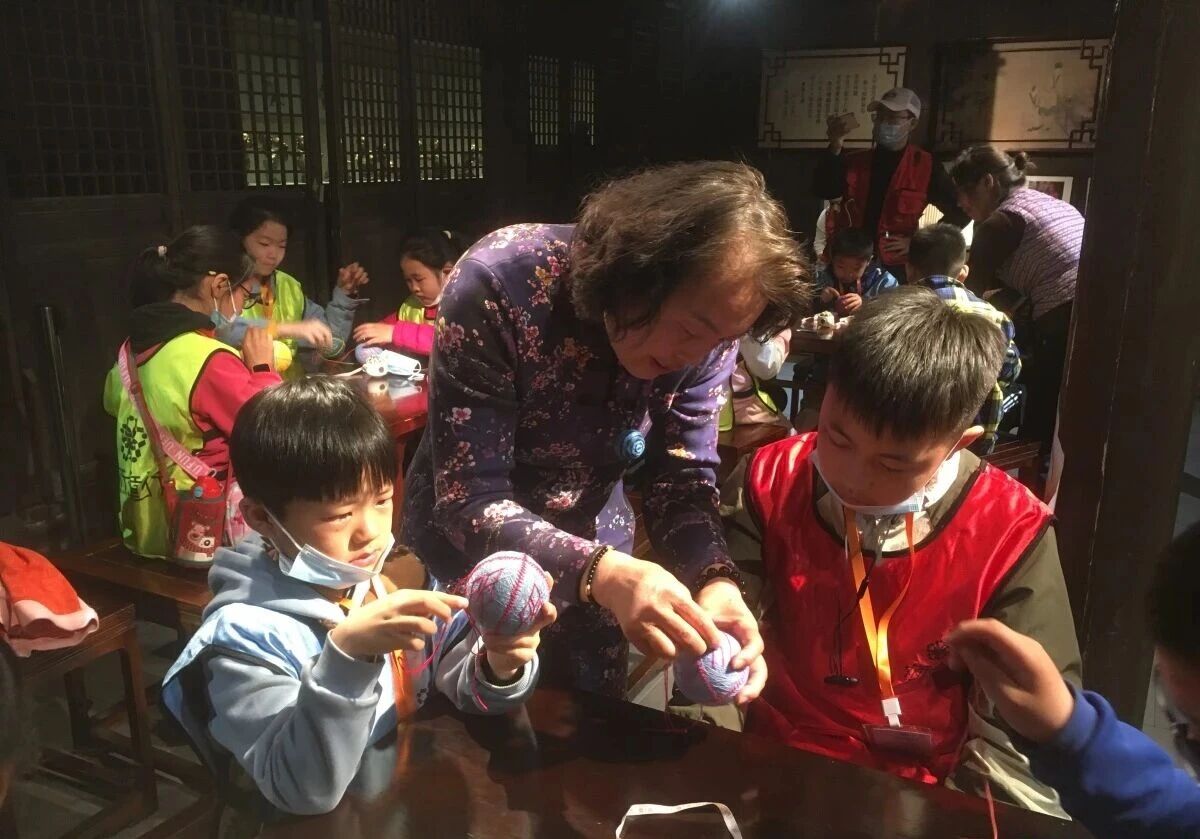 蹴鞠“活”起来 文明“兴”起来